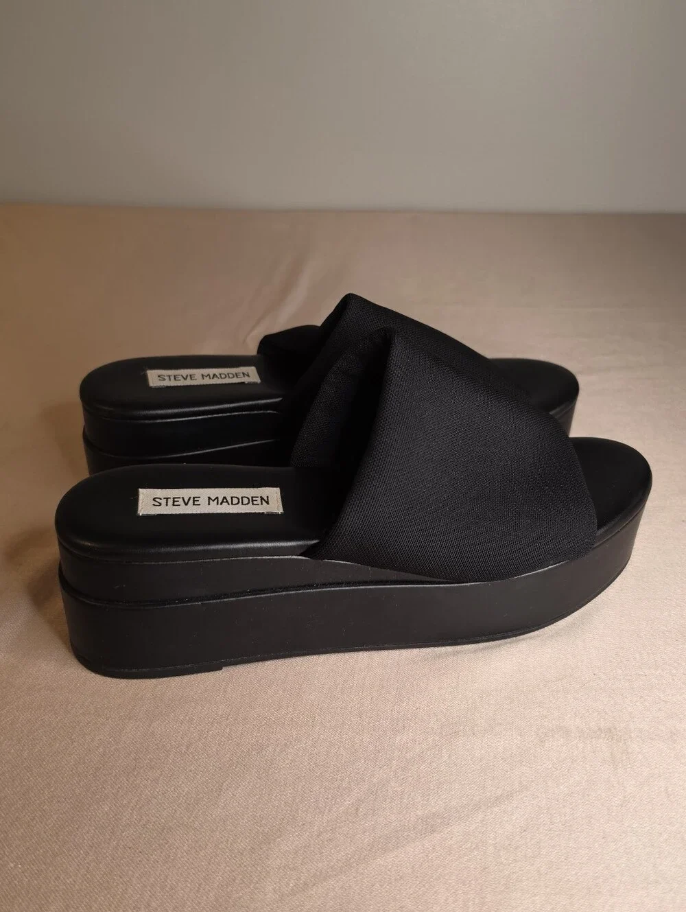 Steve Madden Slinky Women's Black Platform Slide Sandals 8M